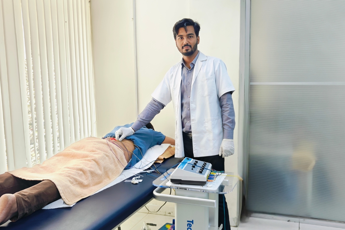 Acupuncture Therapy for back Pain