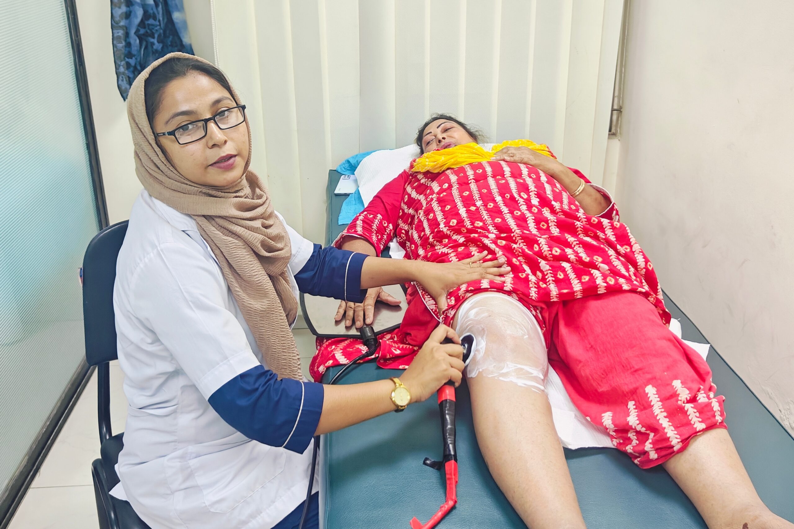 Knee pain dr. sathi.jpg