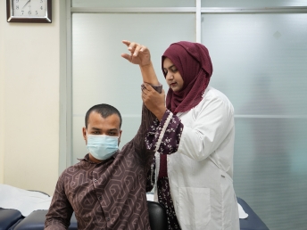 Farzana Haque Juthi (PT) Frozen Shoulder Physical Therapy