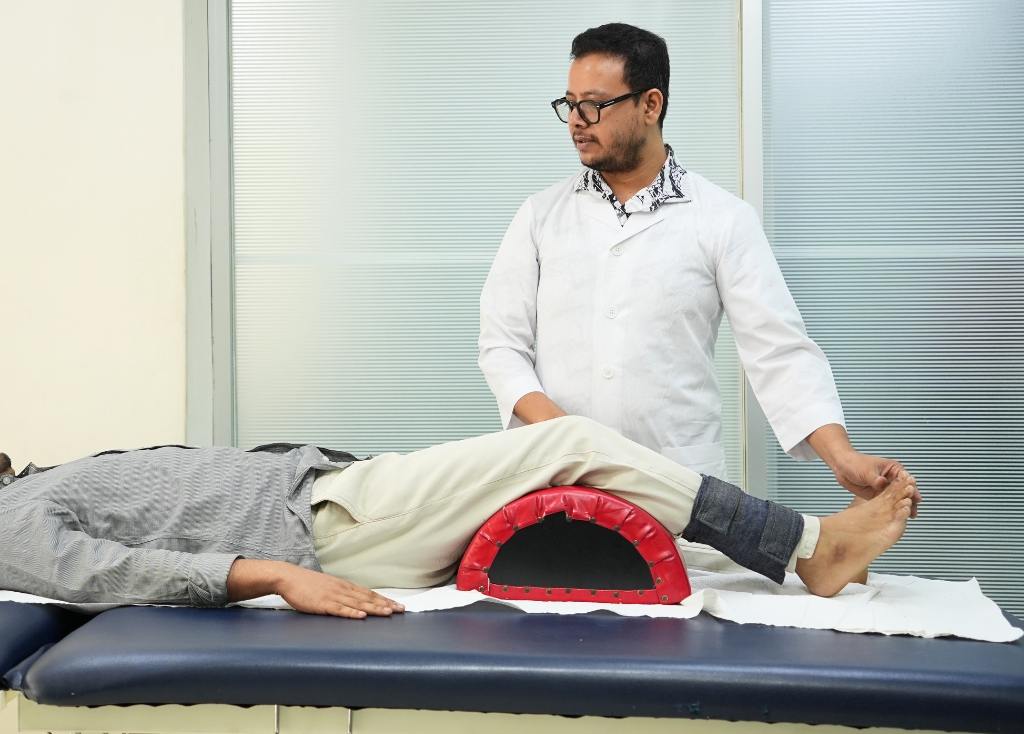 Masum Billah Miajee (PT) Knee Pain Physiotherapy